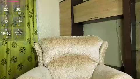Snapshot of adelina_cowell chatting on 07/17/26, 02:02 Adelina online show from 07/17/26, 02:02