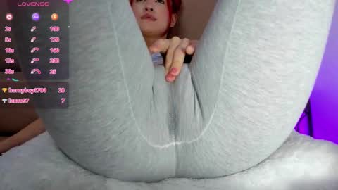 adelinaconte1 online show from 03/04/25, 10:27