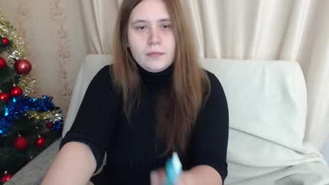 adelinalawson online show from 01/12/25, 03:03