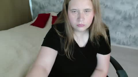 adelinalawson online show from 07/09/26, 07:45