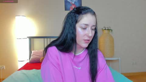 Adel online show from 12/12/24, 09:30