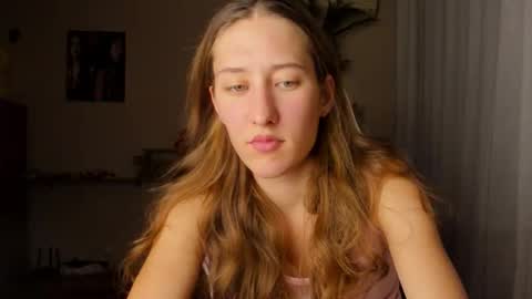 Snapshot of adellqueen chatting on 09/22/25, 09:39 Adell online show from 09/22/25, 09:39