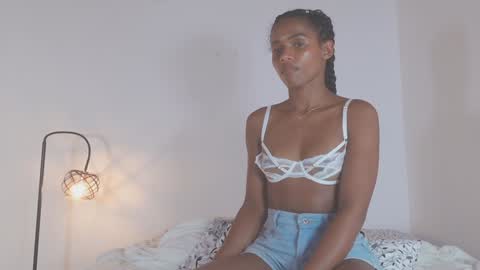  instragram adelyn 111 online show from 01/12/25, 11:39