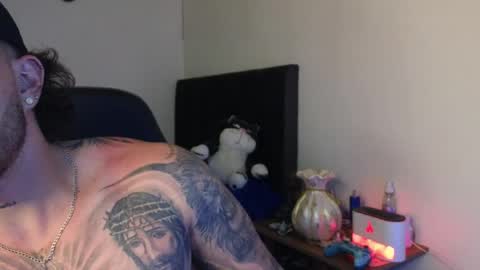 Ades online show from 04/09/26, 09:04