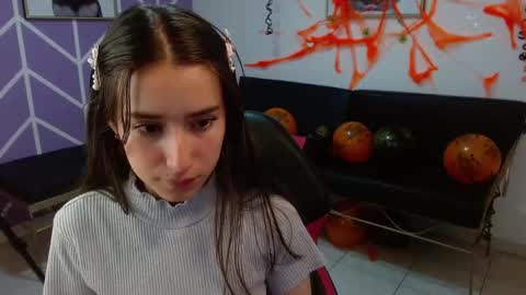 Adhara online show from 11/06/25, 01:12