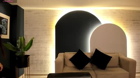 Snapshot of adharadonnet chatting on 01/18/25, 03:53 Adhara online show from 01/18/25, 03:53