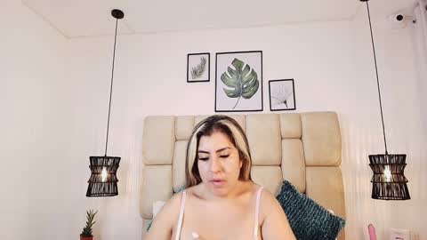 AdharaSmithh online show from 01/18/25, 09:55