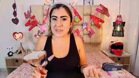 AdharaSmithh online show from 09/15/25, 07:36