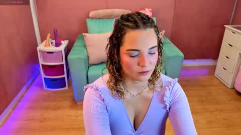 Adhara online show from 01/13/26, 12:43