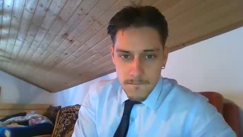 Snapshot of adi151943 chatting on 03/25/26, 09:37 JayHunter online show from 03/25/26, 09:37