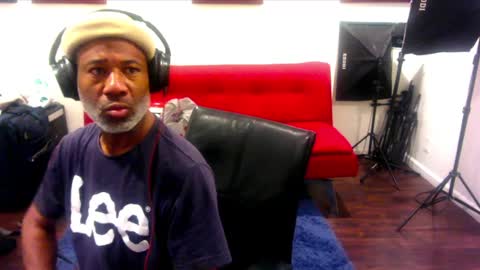 Snapshot of adick_ting chatting on 01/23/25, 07:22 adick_ting online show from 01/23/25, 07:22