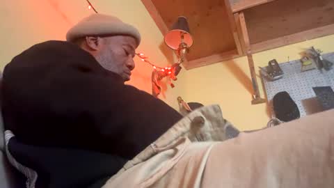 Snapshot of adick_ting chatting on 02/08/25, 04:57 adick_ting online show from 02/08/25, 04:57