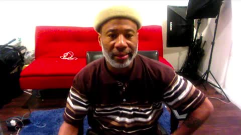 Snapshot of adick_ting chatting on 02/24/25, 02:40 adick_ting online show from 02/24/25, 02:40