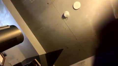 Snapshot of adick_ting chatting on 09/14/25, 10:36 adick_ting online show from 09/14/25, 10:36