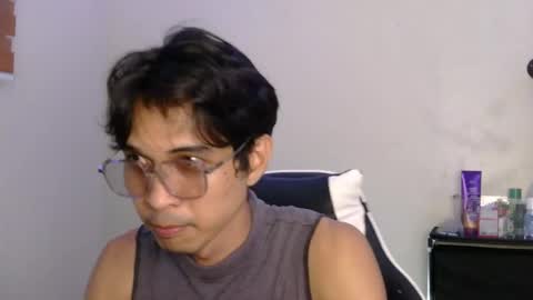 Snapshot of adios_amigo chatting on 05/11/26, 04:04 Amigo online show from 05/11/26, 04:04