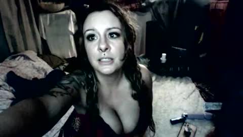 adirajade online show from 03/25/26, 02:17