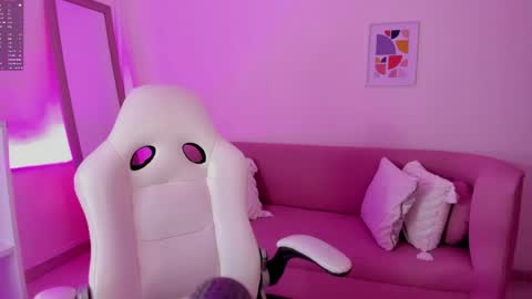 adison_reyes online show from 06/03/26, 11:57