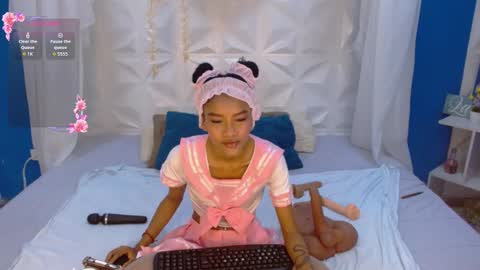 Snapshot of adisson_petite1 chatting on 02/10/26, 05:28 adisson_petite1 online show from 02/10/26, 05:28