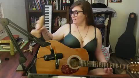 adobe_angel304 online show from 10/02/25, 06:37