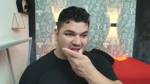 ADONIS online show from 11/01/25, 08:33