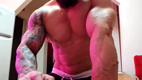 Snapshot of adonis_msc chatting on 09/21/25, 01:13 Adonis online show from 09/21/25, 01:13