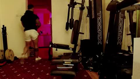 Snapshot of adonis_msc chatting on 10/10/25, 05:12 Adonis online show from 10/10/25, 05:12