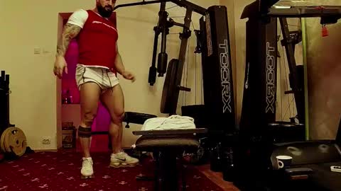 Snapshot of adonis_msc chatting on 10/22/25, 12:00 Adonis online show from 10/22/25, 12:00