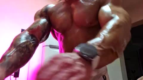 Adonis online show from 03/10/26, 05:51