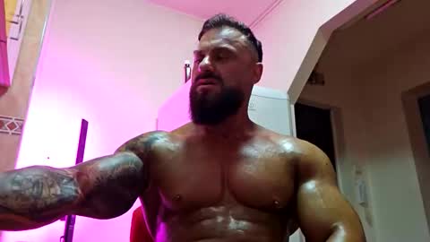 Adonis online show from 04/11/26, 10:03