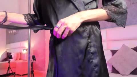 Adonis  online show from 10/07/25, 08:50