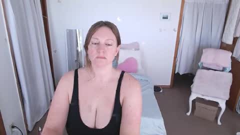 adorable22 online show from 06/15/26, 10:01