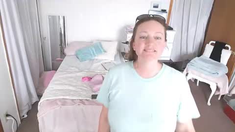 adorable22 online show from 06/23/26, 05:44