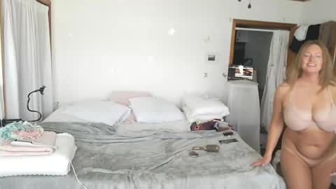 adorable22 online show from 07/28/26, 03:43