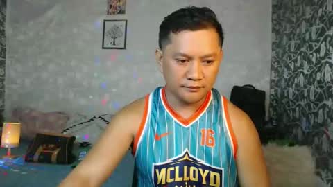 adorableasianboy online show from 05/28/26, 12:35