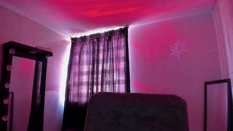 Snapshot of adorabolt chatting on 01/27/25, 09:00 Stormi online show from 01/27/25, 09:00