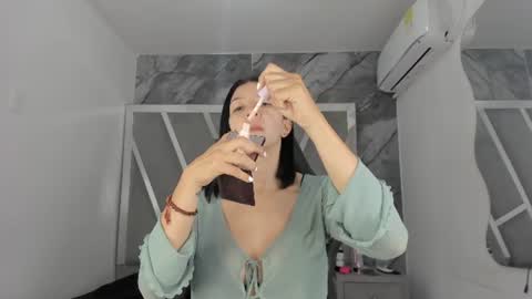 Adoraht online show from 06/11/26, 12:25