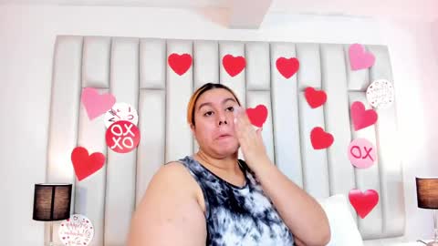 ANDREA PEREZ online show from 02/14/25, 12:14