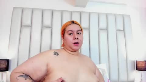 ANDREA PEREZ online show from 03/10/25, 11:42