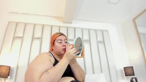 ANDREA PEREZ online show from 10/17/25, 11:35