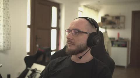 W36 online show from 04/13/26, 11:59