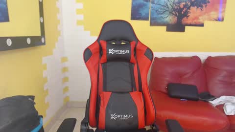 adri_sexboy online show from 12/03/24, 03:55