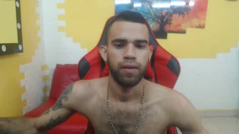 adri_sexboy online show from 12/05/24, 12:44