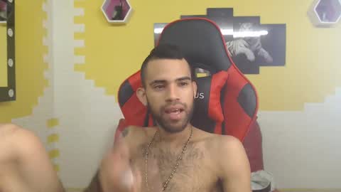 adri_sexboy online show from 12/18/24, 12:40