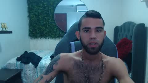 adri_sexboy online show from 12/23/24, 03:55