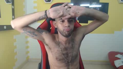 adri_sexboy online show from 12/24/24, 04:19