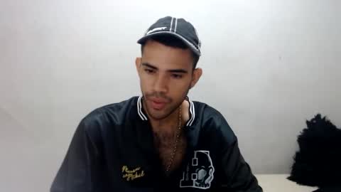adri_sexboy online show from 01/08/25, 02:46