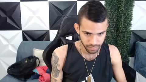 adri_sexboy online show from 01/14/25, 12:35