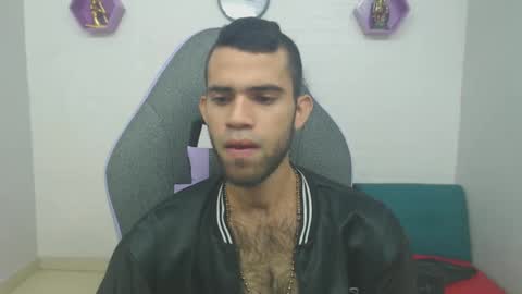 adri_sexboy online show from 01/18/25, 01:08