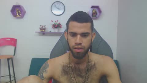 adri_sexboy online show from 02/10/25, 03:53