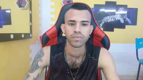 adri_sexboy online show from 02/20/25, 02:35